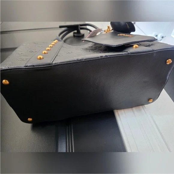 BETSEY JOHNSON Large Skull Embossed Studded XOSTUDDY Tote Bag Black Charm - Picture 14 of 16